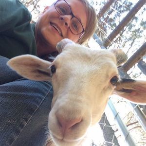 Meet your Posher, Deanna